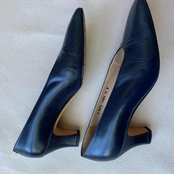 Silva Fiorentina Vintage Navy Blue Almond Toe Pumps, Size 7 - Picture 5 of 7
